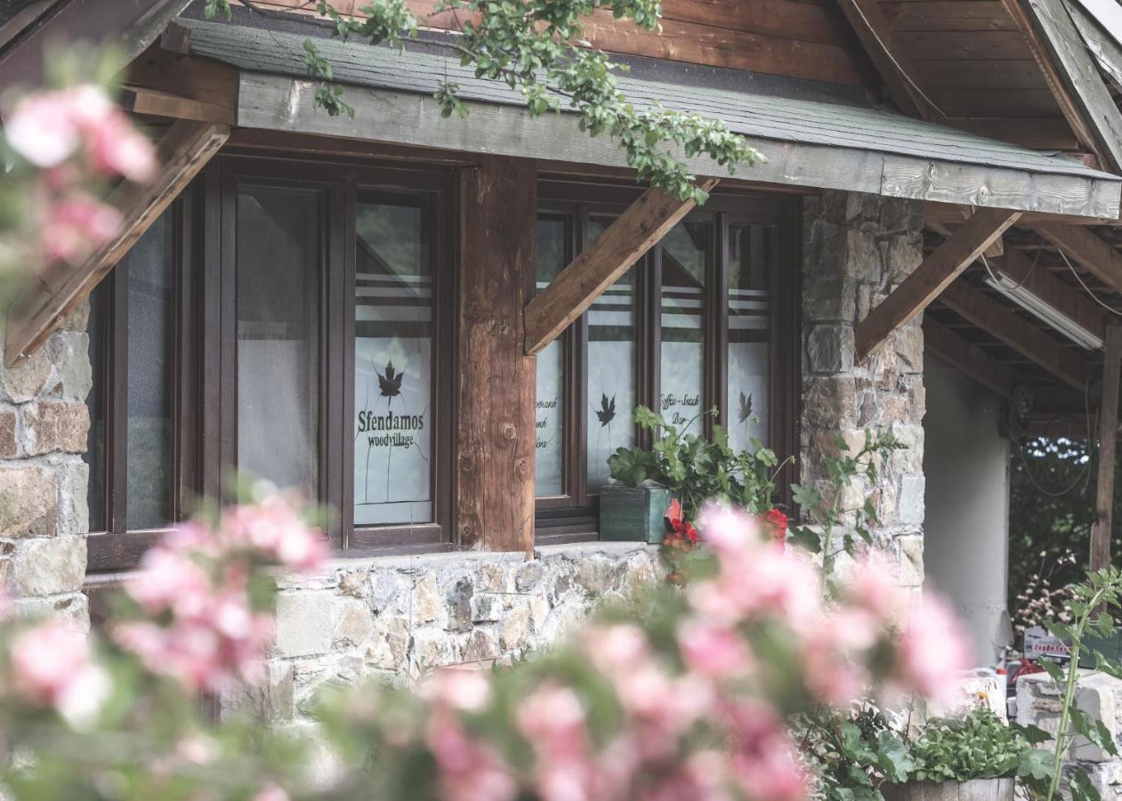 Sfendamos Wood Village Naousa  Exteriör bild