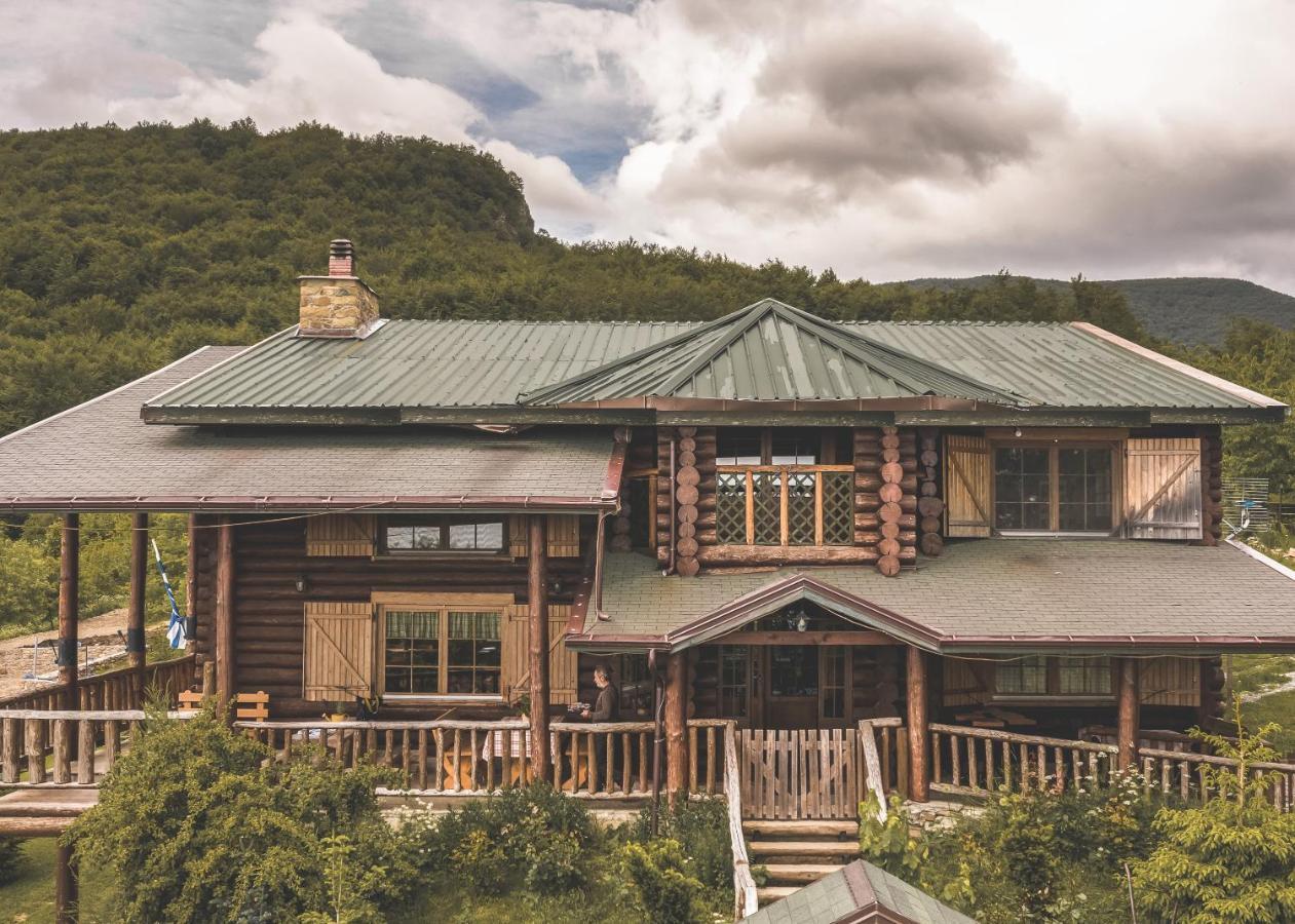 Sfendamos Wood Village Naousa  Exteriör bild